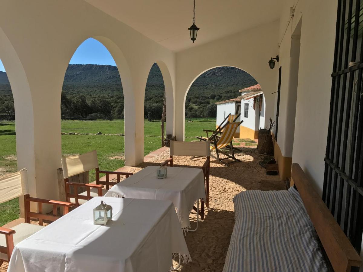 Casa Rural De La Finca Sierra Grande Орначос Экстерьер фото
